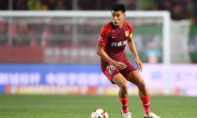 英超-维尔茨造乌龙范迪克致丢球 利物浦1-1桑德兰