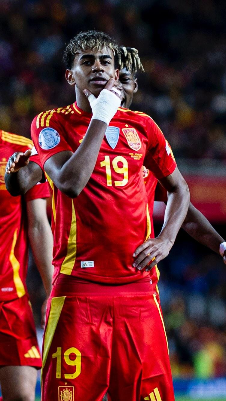 约基奇21+10+9砍下准三双，目送对手晋级淘汰赛